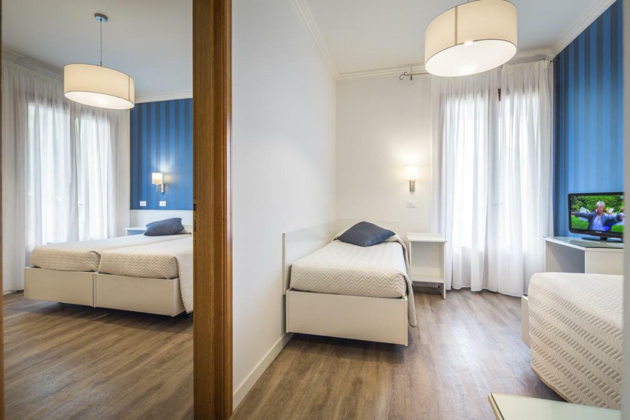 Hotel Capanna D'Oro Lignano Sabbiadoro Exterior foto